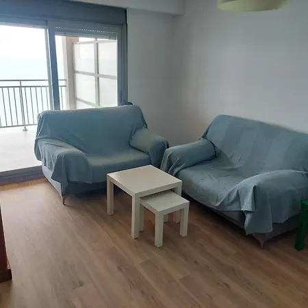 Nuria Apartman Bellreguart